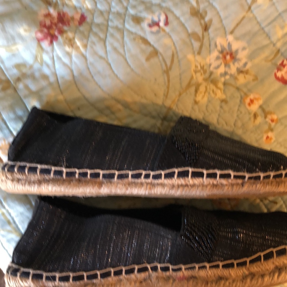 Dana Buchanan black slip on with jute soles - Picture 3 of 6